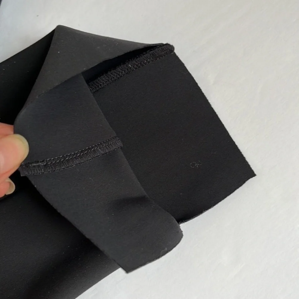 Athleta Stellar Tight Black Leggings Front Zip Pockets Size S‎ - Picture 12 of 12